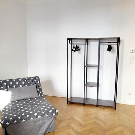 Neulerchenfelder City Apartment Vienna Exterior photo