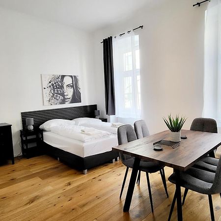 Neulerchenfelder City Apartment Vienna Exterior photo