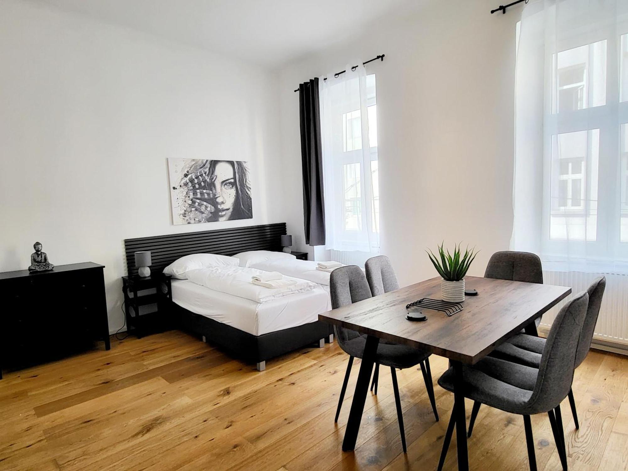 Neulerchenfelder City Apartment Vienna Exterior photo